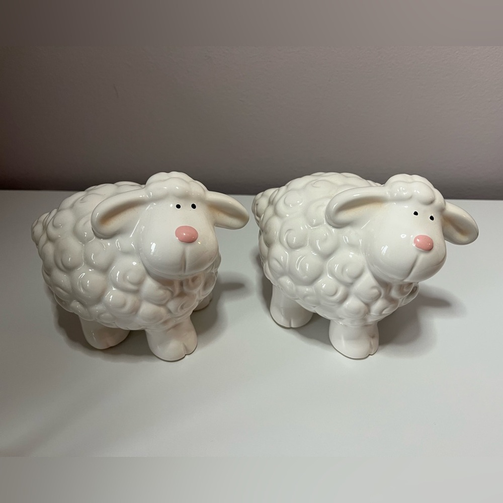 Nursery Marys Woolly Lamb White Ceramic Figurine Sheep Baby Easter Home Gift Set